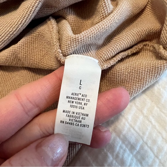 Aerie Sunset Terry Fleece Long Sleeve Sweatshirt and Shorts - Picture 12 of 15